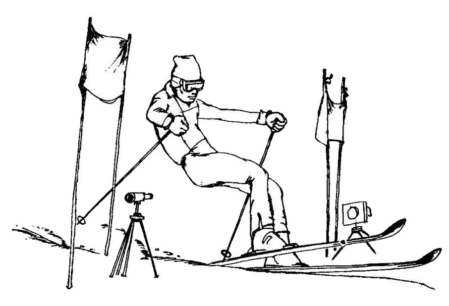 Финиш лыжника с выкидкой ног для фото-видео фиксации